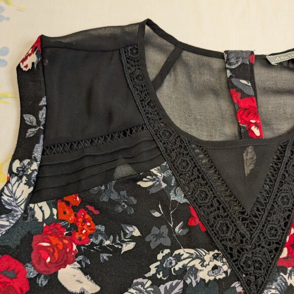 Daniel Rainn Sleeveless Floral body with black sheer inserts Medium - Picture 1 of 13